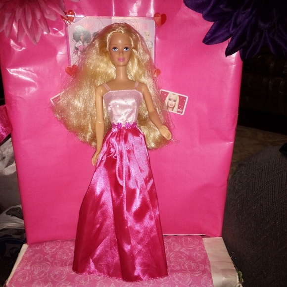 1998 Barbie Sleeping Beauty Doll eyes open and close - Picture 1 of 4